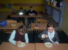 2007-2008-kl-i-teczowa-przyrzadzamy-lodki-oraz-salatke-8