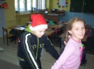 2007-2008-kl-i-teczowa-zabawa-swiateczna-zapracowany-mikolaj-7