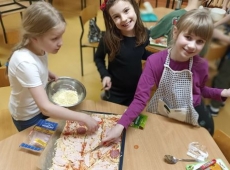 23img-20240209-wa0002