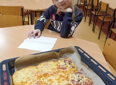 23img-20240209-wa0005