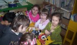 2007-2008 kl.I Tęczowa i Kolorowa. Wizyta w bibliotece.