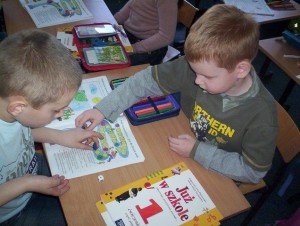 2007-2008 kl.I Tęczowa Gra nad strumykiem