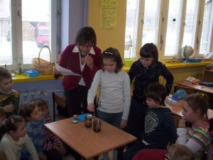 Doświadczenia do konkursu Świetlik