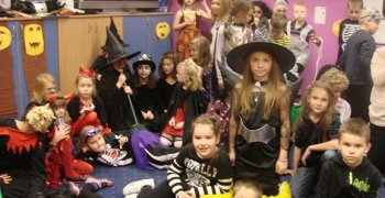 Czas na zabawę- “Stworki 2012”