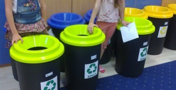 Ekologiczny projekt edukacyjny “Apel dzieci – segregujmy śmieci”
