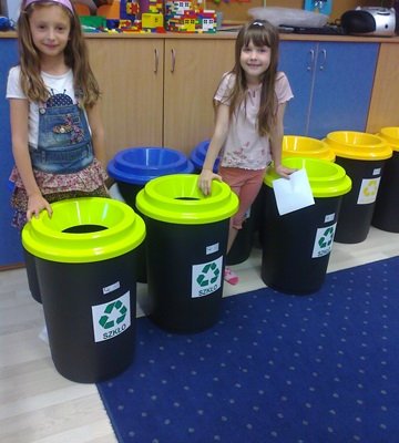Ekologiczny projekt edukacyjny „Apel dzieci – segregujmy śmieci”