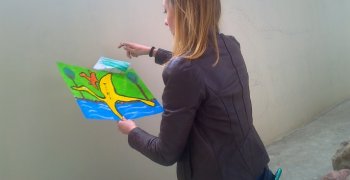 Szkic i malowanie fresku ekologicznego