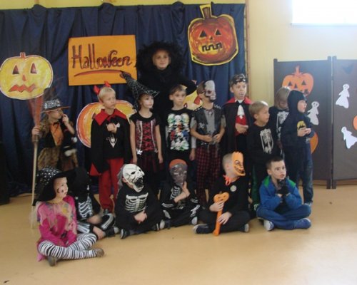 Halloween na Sto Dwa