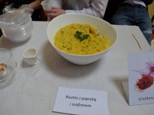 Projekt gimnazjalny „Szczypta nowego smaku czyli egzotyczne przyprawy na polskim stole”