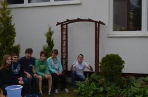 Pani Ula z gimnazjum tworzy zielony zakątek