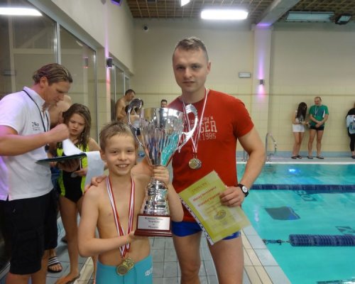 SWIMMING SHOW – „ZAWODY PŁYWACKIE STOJEDYNKI” 2016 SWIMMING SHOW – „ZAWODY PŁYWACKIE STOJEDYNKI” 2016