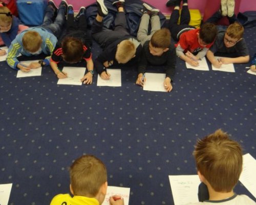 Zajęcia z elementami doradztwa zawodowego dla klas I-III SP Zajęcia z elementami doradztwa zawodowego dla klas I-III SP