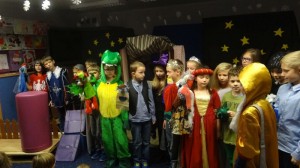 ”O dzielnym Szewczyku, straszliwym smoku i pięknej królewnie…”