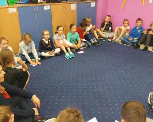 Zajęcia z psychologiem i pedagogiem dla klas trzecich Zajęcia z psychologiem i pedagogiem dla klas trzecich