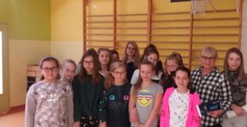 Między nami kobietkami