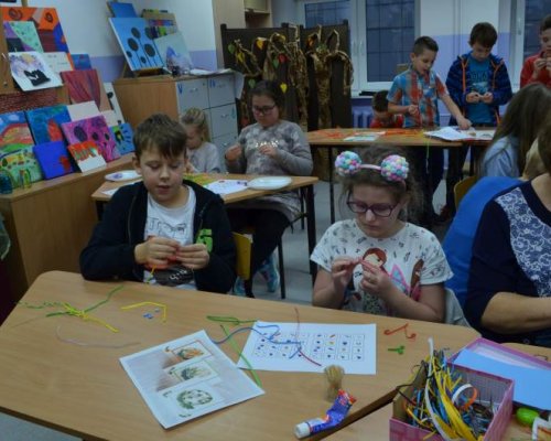 Warsztaty z Paniami z Uniwersytetu Trzeciego Wieku Warsztaty z Paniami z Uniwersytetu Trzeciego Wieku