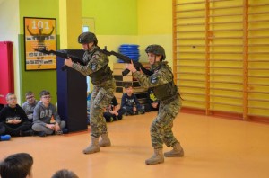 Prezentacja I LO Centrum Naukowo-Biznesowego Feniks