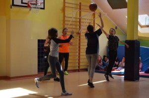 SZKOLNY TURNIEJ KOSZYKÓWKI 2018