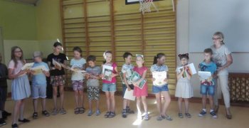 Gratulacje dla uczniów klas I-III