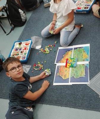 Zajęcia z klockami LEGO w II chabrowej