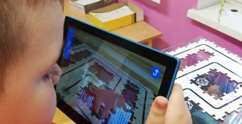 Drewniane puzzle AR – rozszerzona rzeczywistość