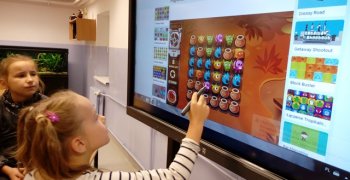 Interaktywne gry w październiku