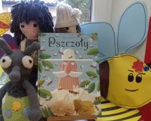 „Pszczółka Flora w Stojedynce – Let’s bee Friends” „Pszczółka Flora w Stojedynce – Let’s bee Friends”