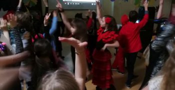 Bal karnawałowy klas 0-III