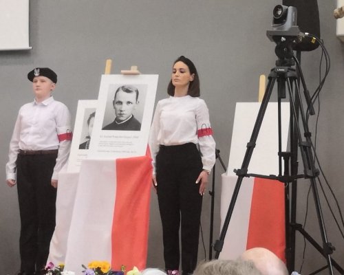 (Polski) Uroczystość ku czci Żołnierzy Wyklętych