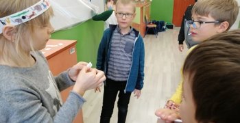 (Polski) Projekt Efekt Domina w Edukacji-Porozmawiajmy o wartościach