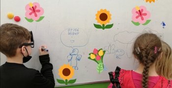 (Polski) Psotnik i różne media