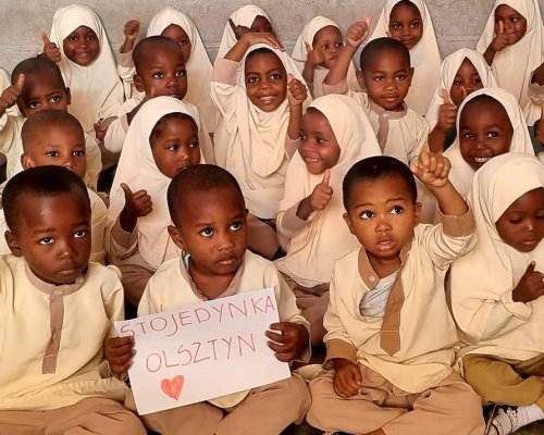 (Polski) Podziękowania za dary dla Zanzibar School of Hope