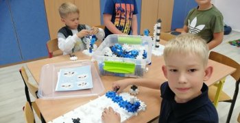 KORBO BLOCKS EDU Pierwsze konstrukcje wykonane według instrukcji