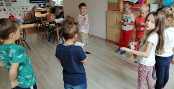 Super Gracze porządkują bałagan w Encyklopedii internetowej