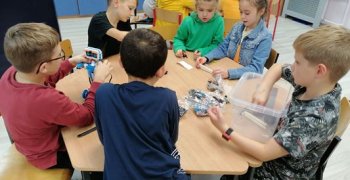 (Polski) Zabawy z robotami