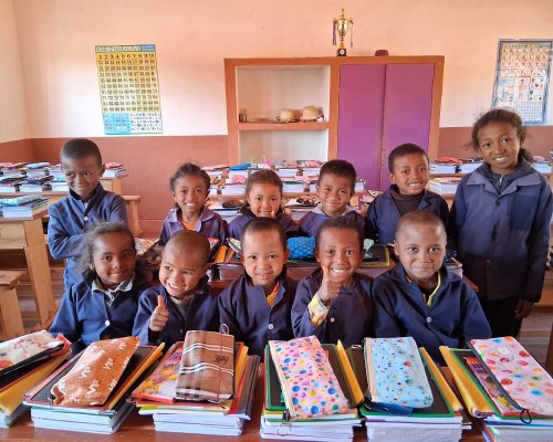 (Polski) Wieści z Czerwonej Wyspy