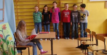 Angielskie przedstawienia klas drugich