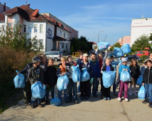Sprzątanie świata 16-18 września 2012r.
