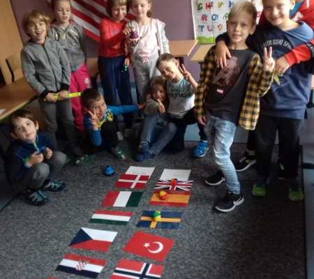 (Polski) 30 języków świata na 30-lecie szkoły